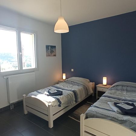 La Mirabelle 85M2 Comfort Et Tres Jolie Vue Cublac Kültér fotó